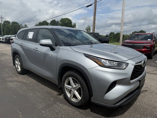 2020 Toyota Highlander L photo 4
