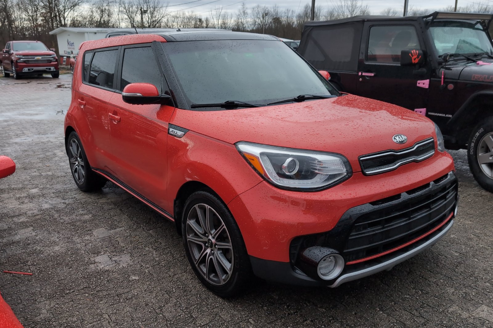2019 Kia Soul Exclaim photo 2