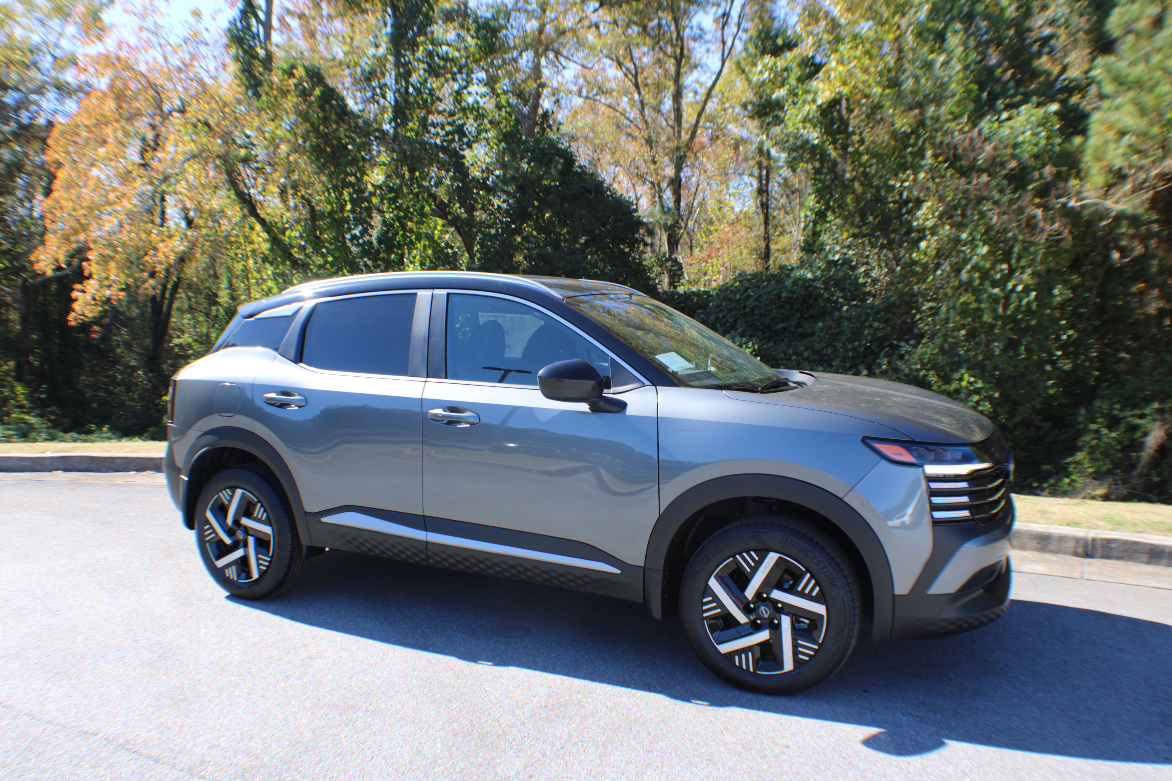 2026 Nissan KICKS SV's photo