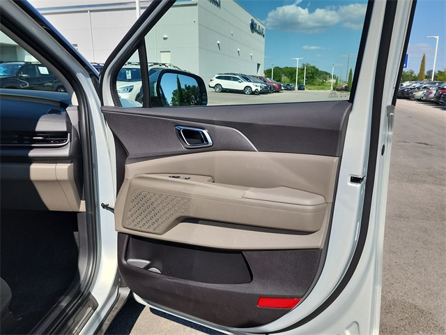 2026 Kia Carnival EX photo 13