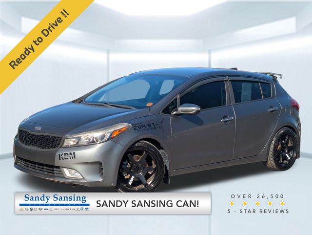 2017 Kia Forte5 EX's photo