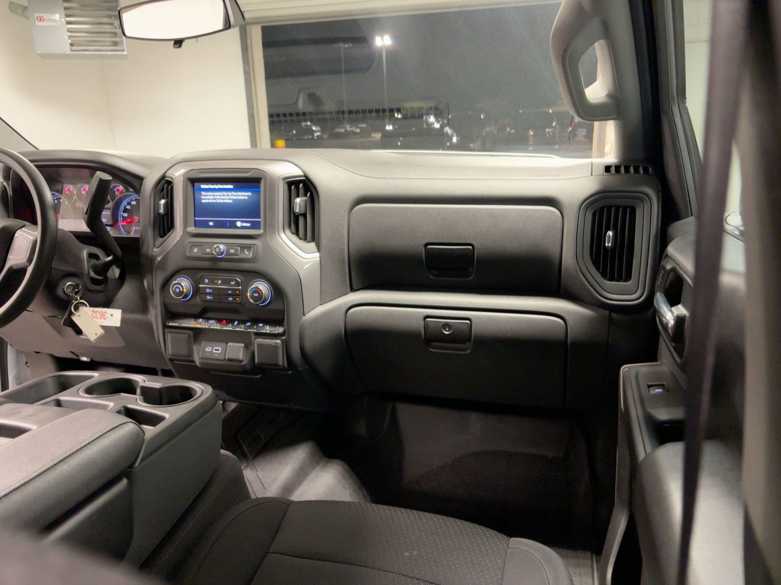 2021 Chevrolet Silverado 1500 Custom photo 25