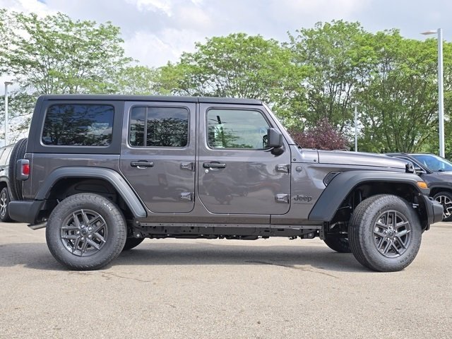 2025 Jeep Wrangler Sport S photo 23