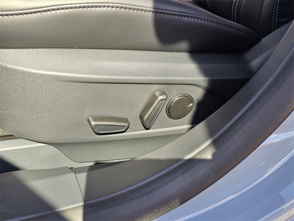 2024 Ford Mustang Mach-E Select photo 21