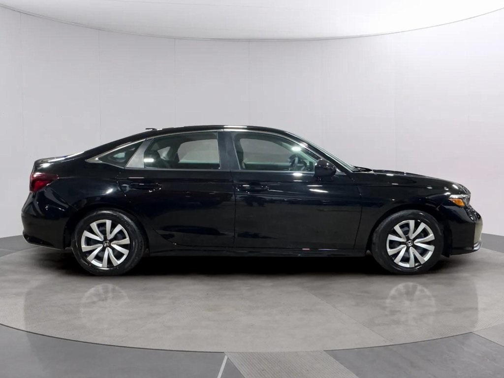 2025 Honda Civic LX photo 3