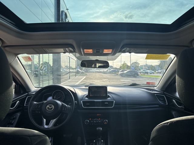 2015 Mazda Mazda3 Touring photo 9