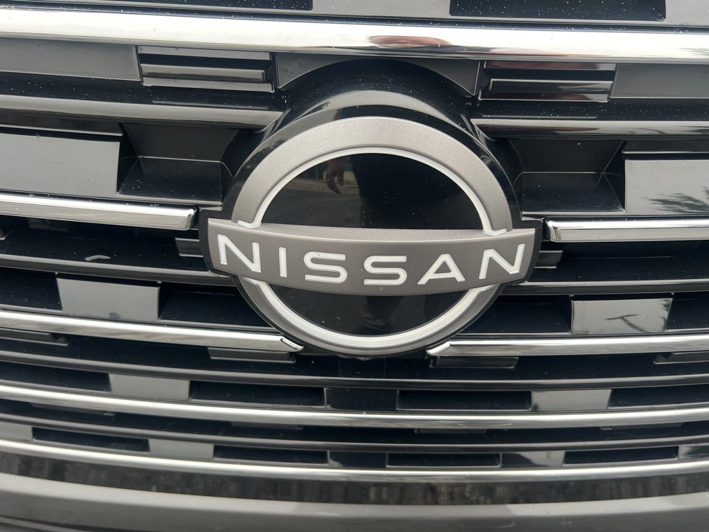 2025 Nissan Rogue SL photo 27