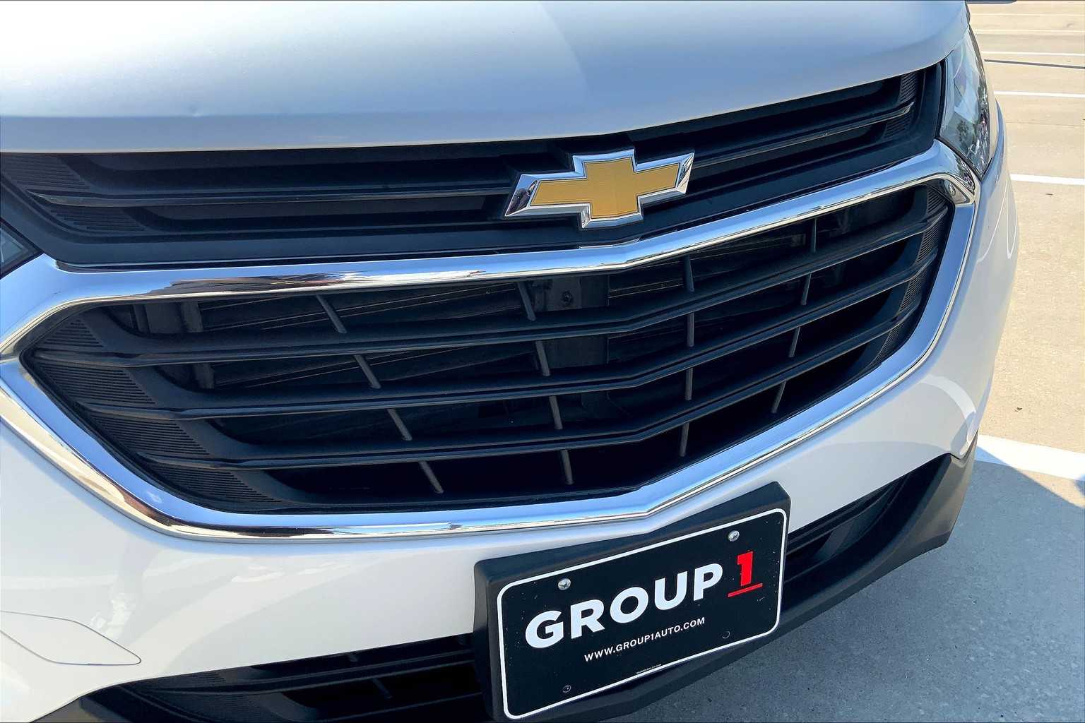 2020 Chevrolet Equinox LT photo 25