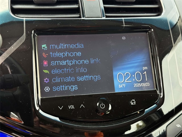 2016 Chevrolet Spark EV 2LT photo 3