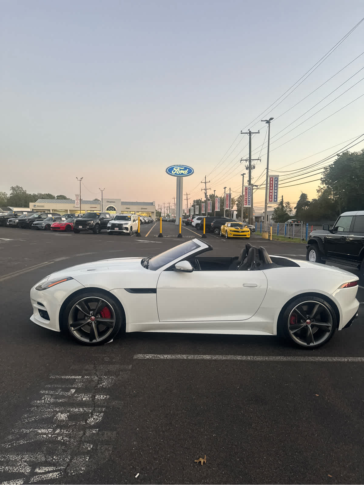 2018 Jaguar F-TYPE R photo 8