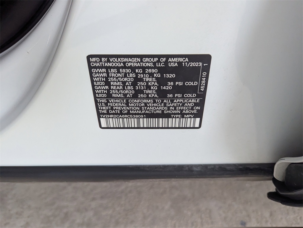 2024 Volkswagen Atlas SE Technology photo 41