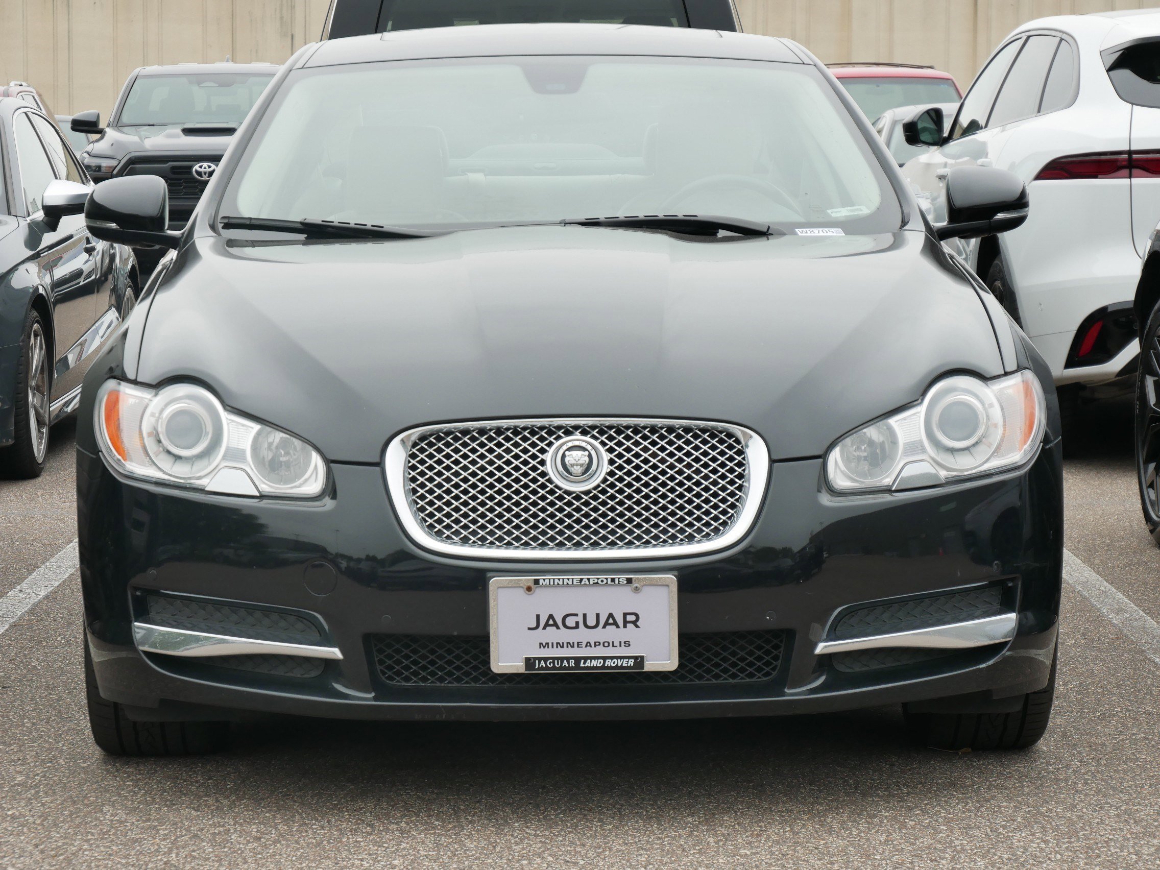 Used 2011 Jaguar XF Premium with VIN SAJWA0GB9BLR88459 for sale in Minneapolis, Minnesota