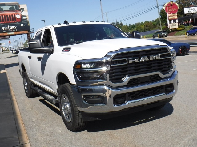 2026 Ram 3500 Tradesman photo 6
