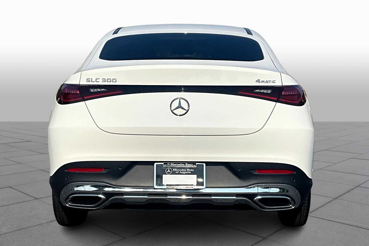 Image 3 of Certified Pre-Owned 2025 Mercedes-Benz GLC 300 AWD 4MATIC