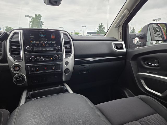 2021 Nissan Titan SV photo 27
