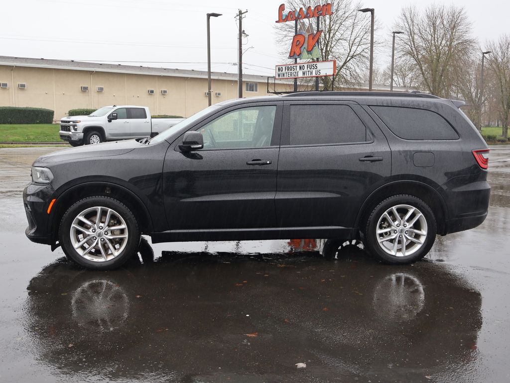 2023 Dodge Durango GT photo 3