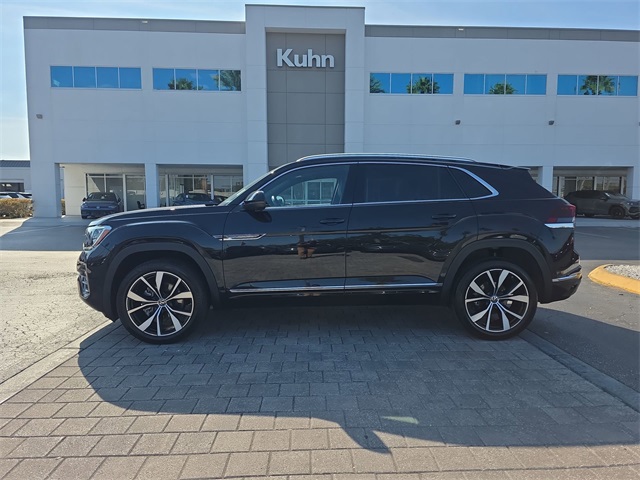 2024 Volkswagen Atlas Cross Sport SEL Premium R-Line photo 4