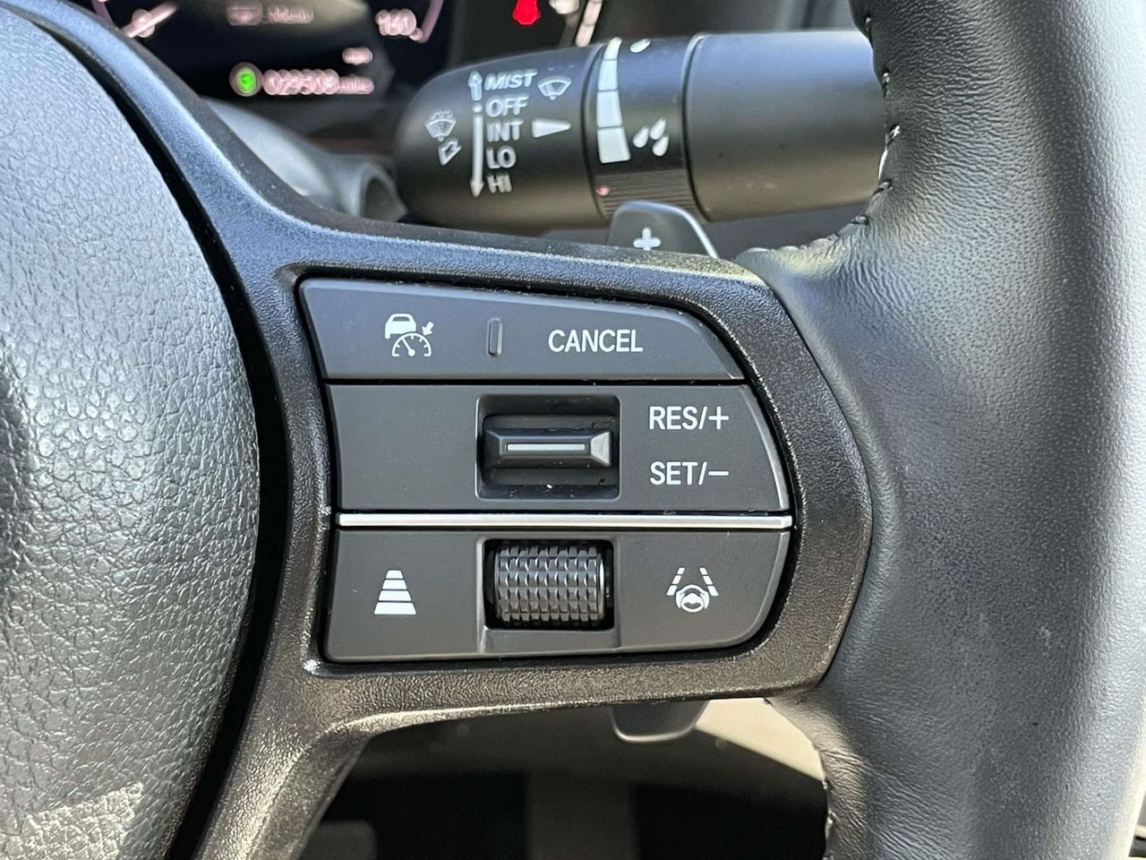 2023 Toyota RAV4 Hybrid photo 16