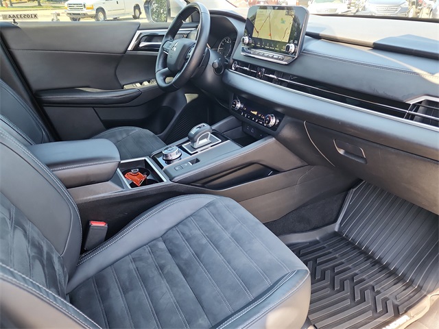2022 Mitsubishi Outlander SE photo 18