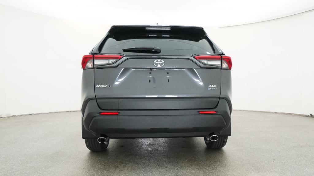 2025 Toyota RAV4 Hybrid XLE photo 17