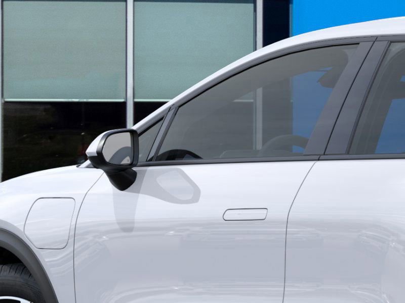 2026 Chevrolet Equinox EV 1LT photo 12
