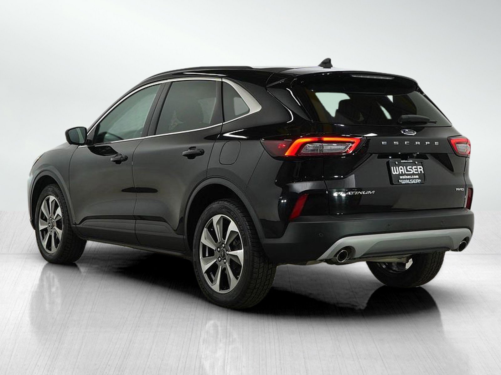 2024 Ford Escape Platinum photo 2