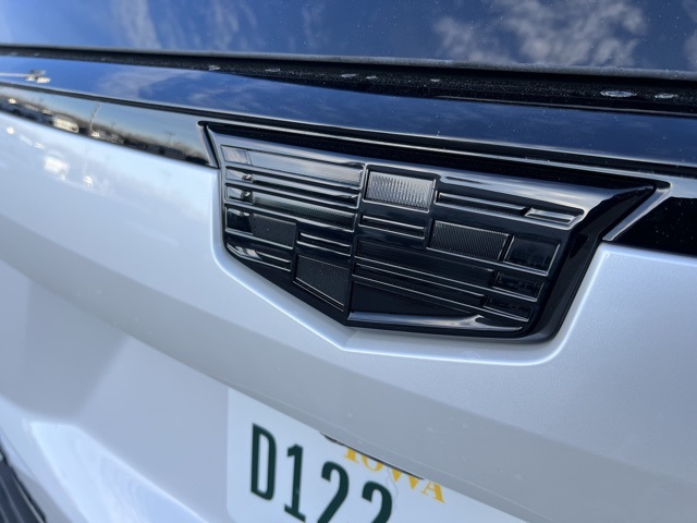 2024 Cadillac Escalade V-Series photo 16