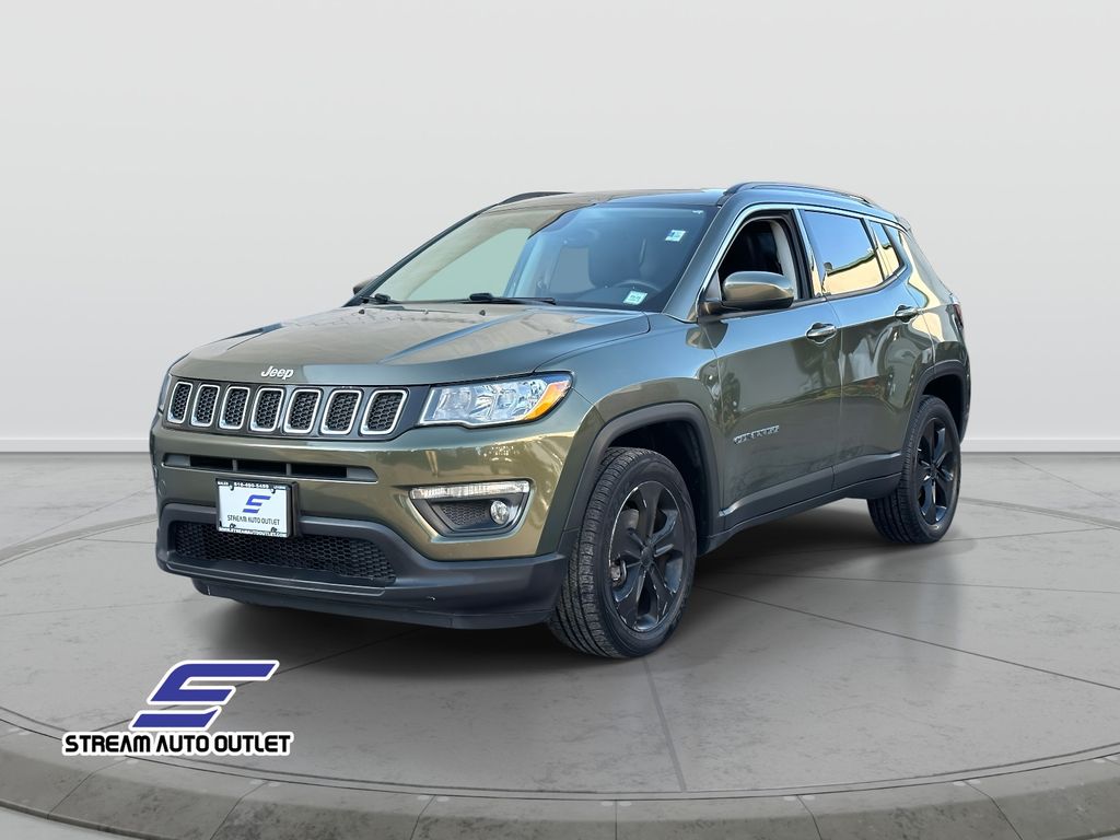 2018 Jeep Compass Latitude photo 3
