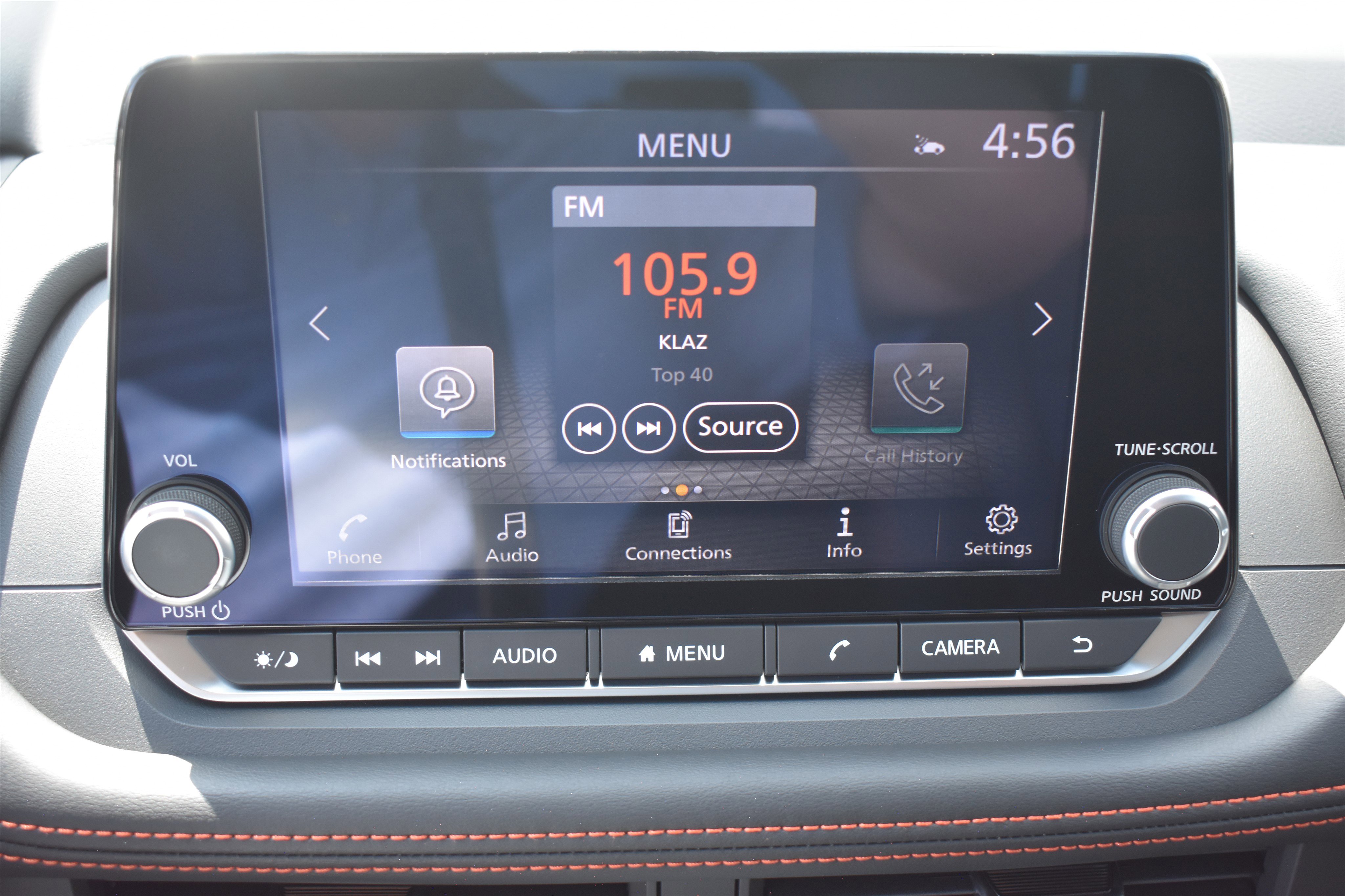 2026 Nissan Rogue SV photo 15