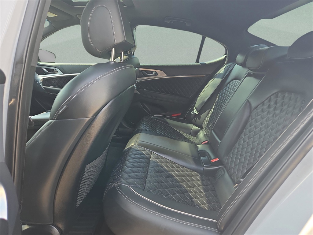 2020 Genesis G70 3.3T photo 16
