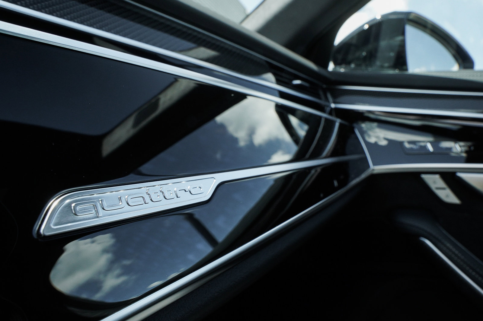 2025 Audi S8 4.0T photo 17