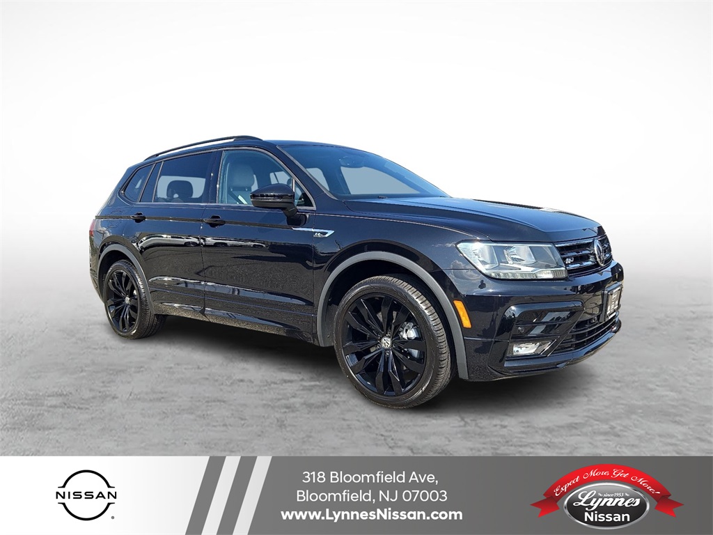 2021 Volkswagen Tiguan SE R-LINE BLACK's photo