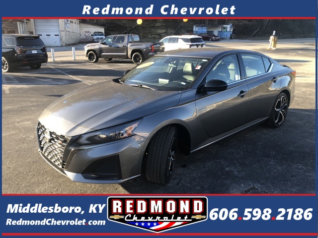 2024 Nissan Altima SR