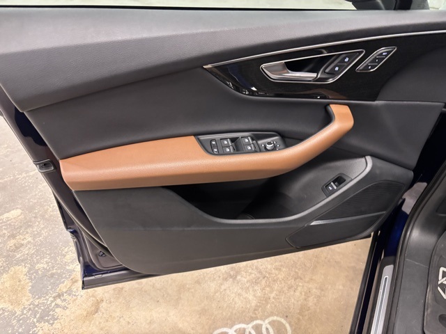 2022 Audi Q7 55 Premium Plus photo 16