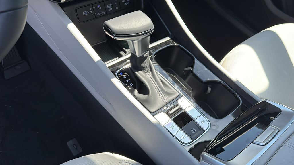 2025 Hyundai Tucson SEL Convenience photo 19
