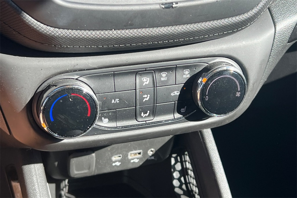 2023 Chevrolet Trailblazer LT photo 26