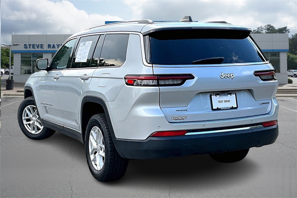 2023 Jeep Grand Cherokee Laredo photo 4