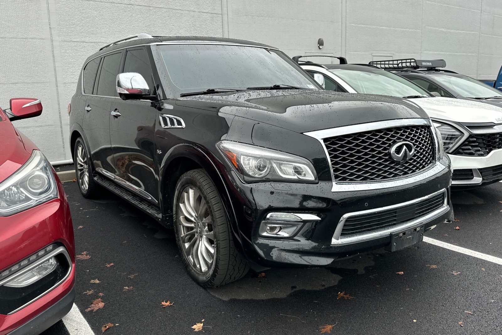 2015 Infiniti QX80 Base photo 2