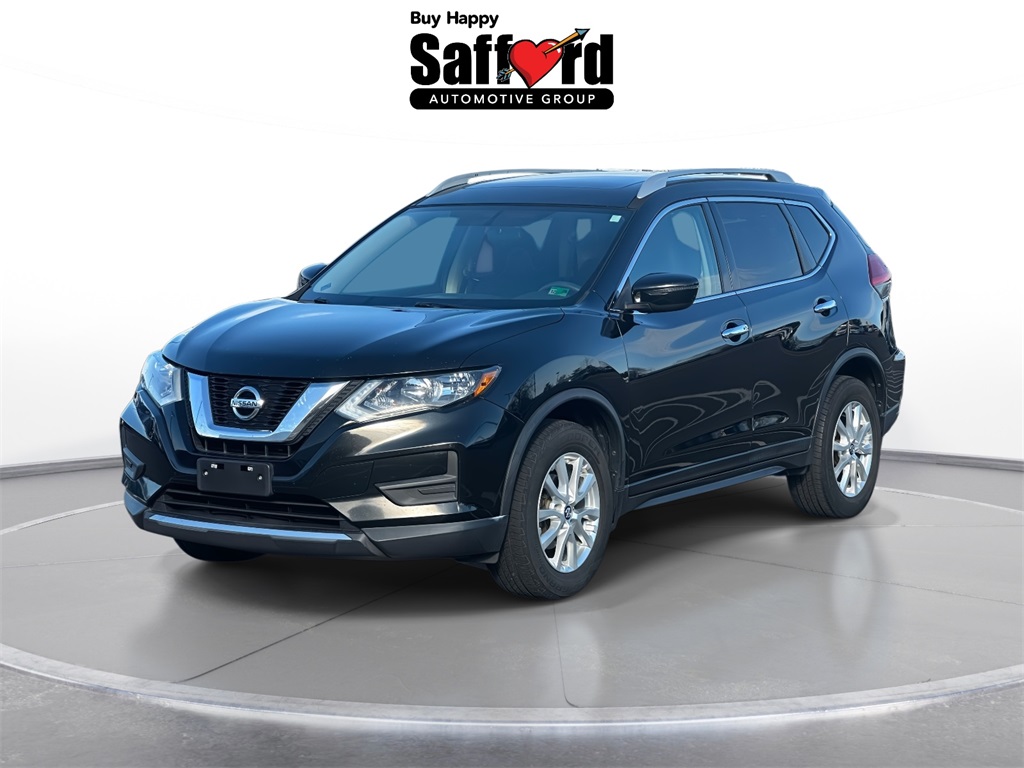 2017 Nissan Rogue SV's photo