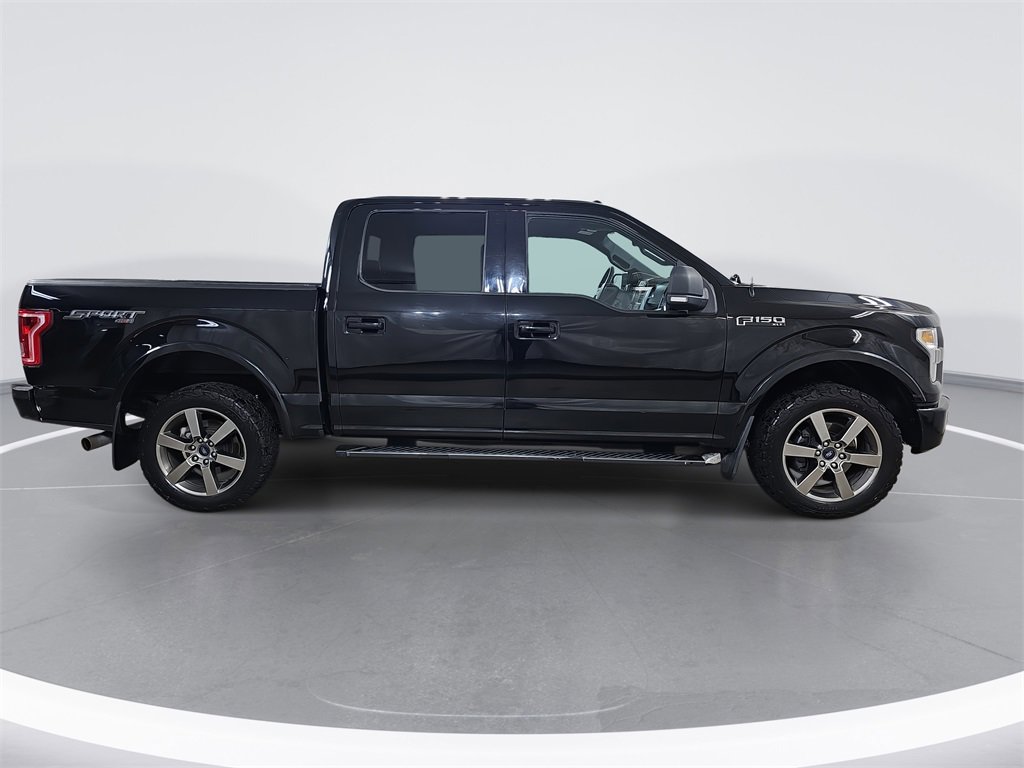 2016 Ford F-150 XLT photo 2
