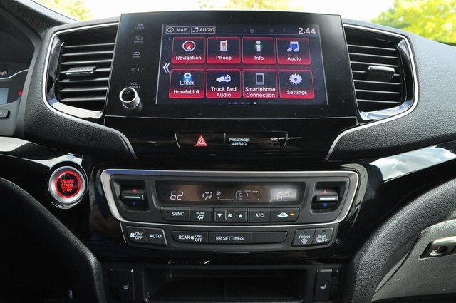 2022 Honda Ridgeline Black Edition photo 34