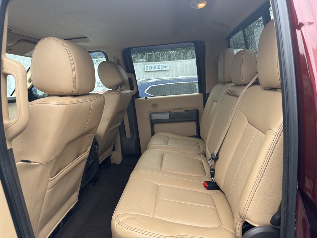 2015 Ford F-250 Lariat photo 20