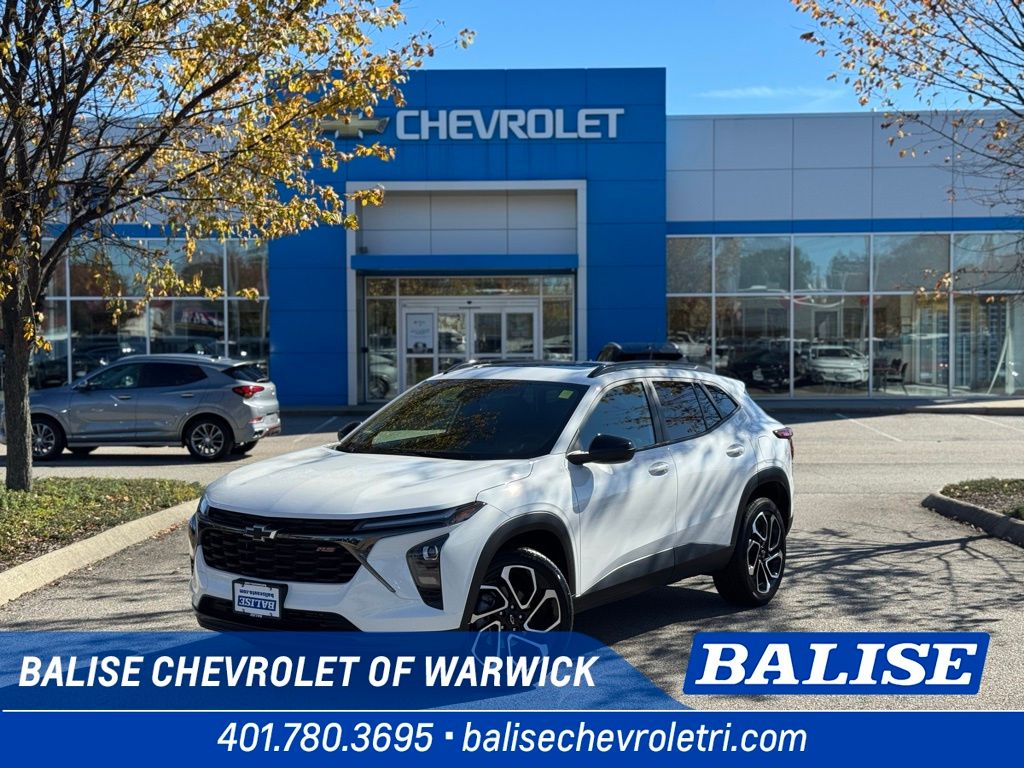 2024 Chevrolet Trax RS's photo