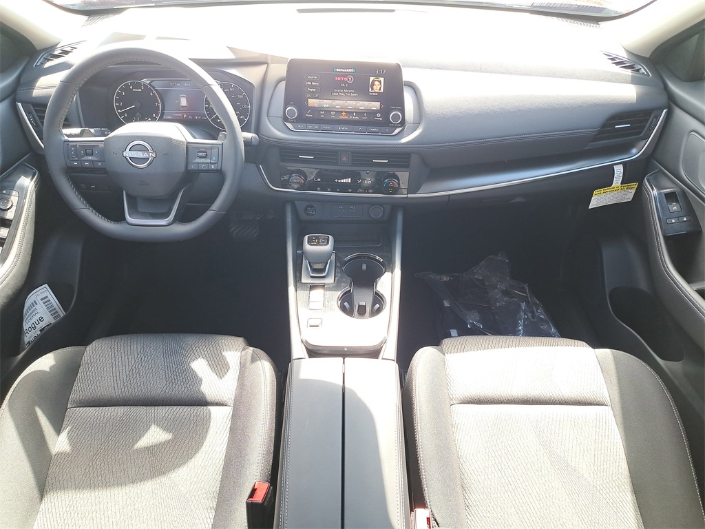 2026 Nissan Rogue SV photo 15