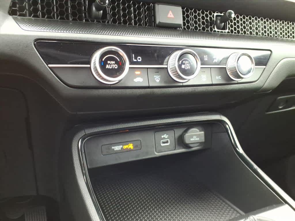 2025 Honda CR-V LX photo 19
