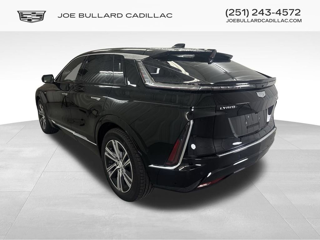 2025 Cadillac Lyriq Luxury photo 4