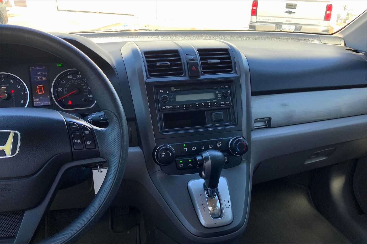2010 Honda CR-V LX photo 6