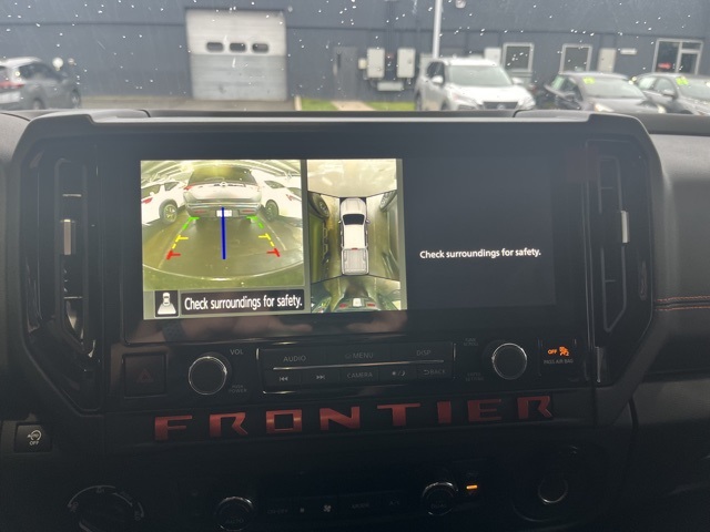 2025 Nissan Frontier PRO-4X photo 17