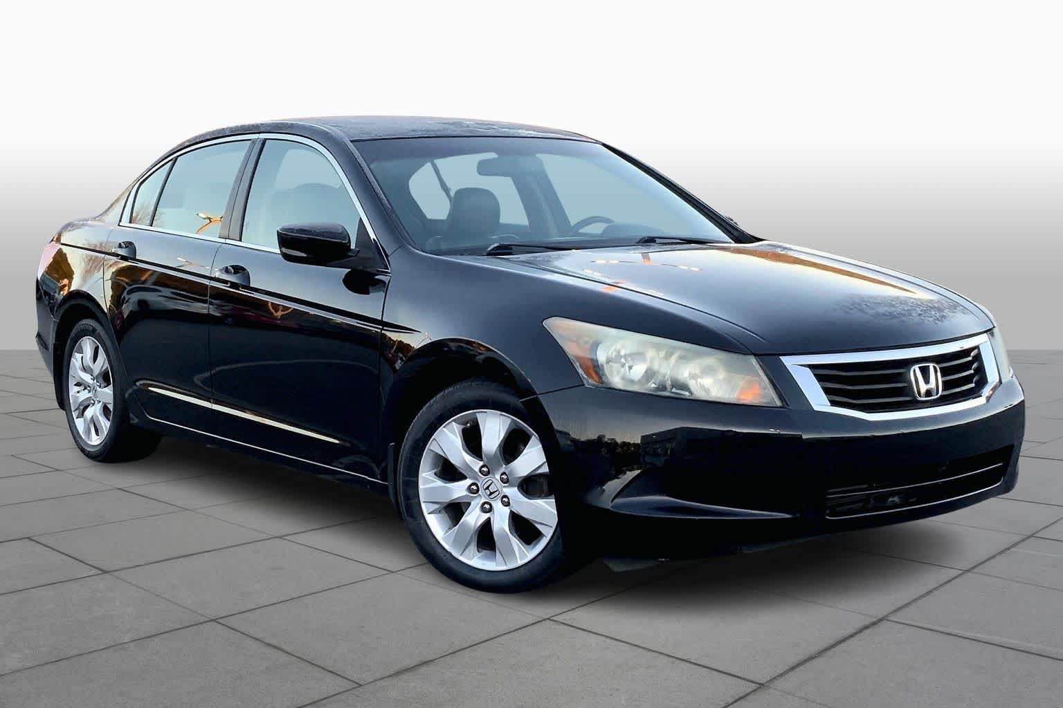 Image of Pre-Owned 2010 Honda Accord EX-L