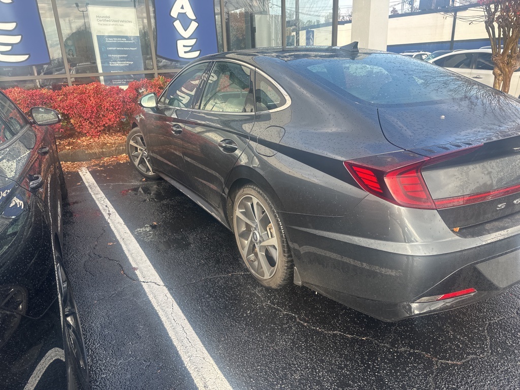 2022 Hyundai Sonata SEL Plus photo 2